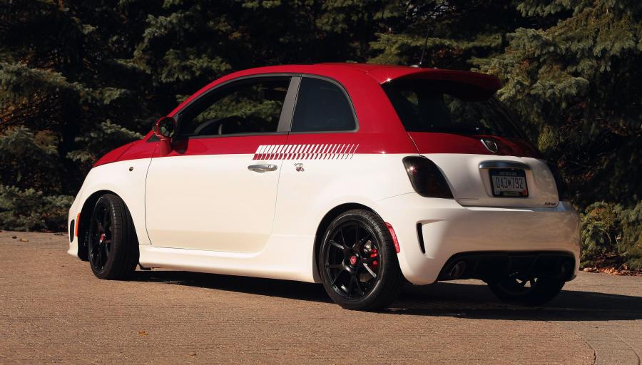  Abarth 500 Scorpion (FF) 2014 года  (фото 2 из 4)